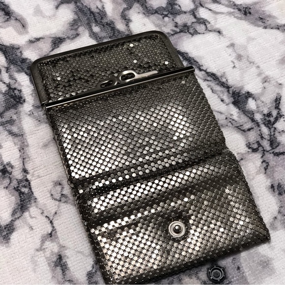 Kane M vintage (at least 30 years old) tri-fold silver plate metal mesh wallet - Picture 10 of 12